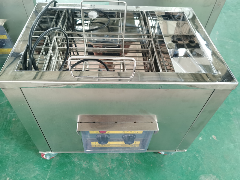 超聲波清洗機(jī)